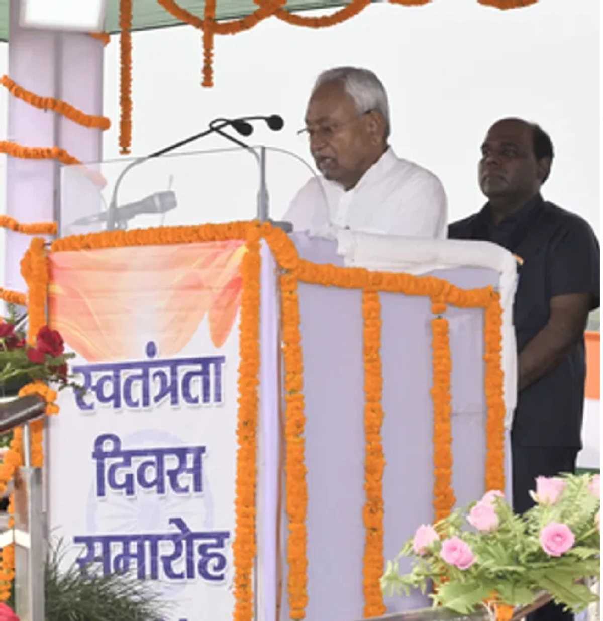 स्वतंत्रता दिवस पर पटना के गांधी मैदान में विभिन्न विभागों की झांकियों ने बिखेरी रौनक